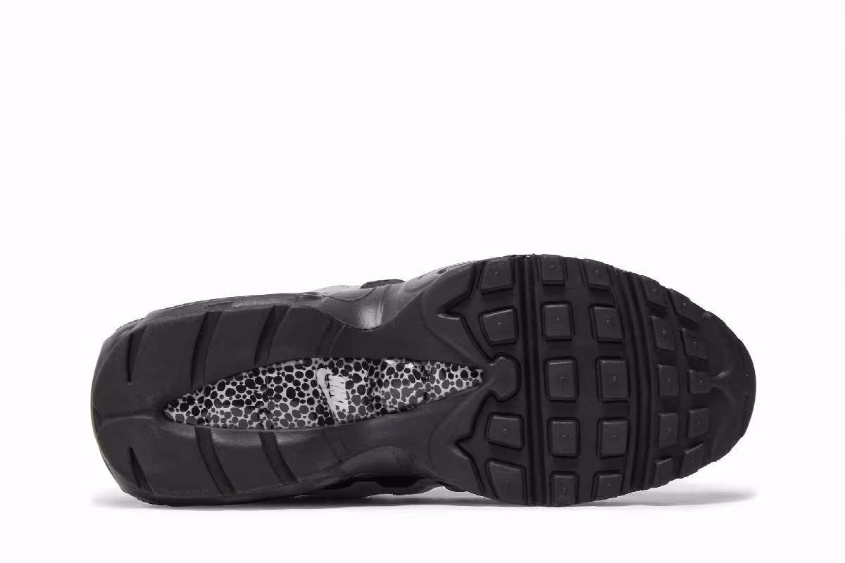 Nike Women's Air Max 95 Reflective Safari, view 5