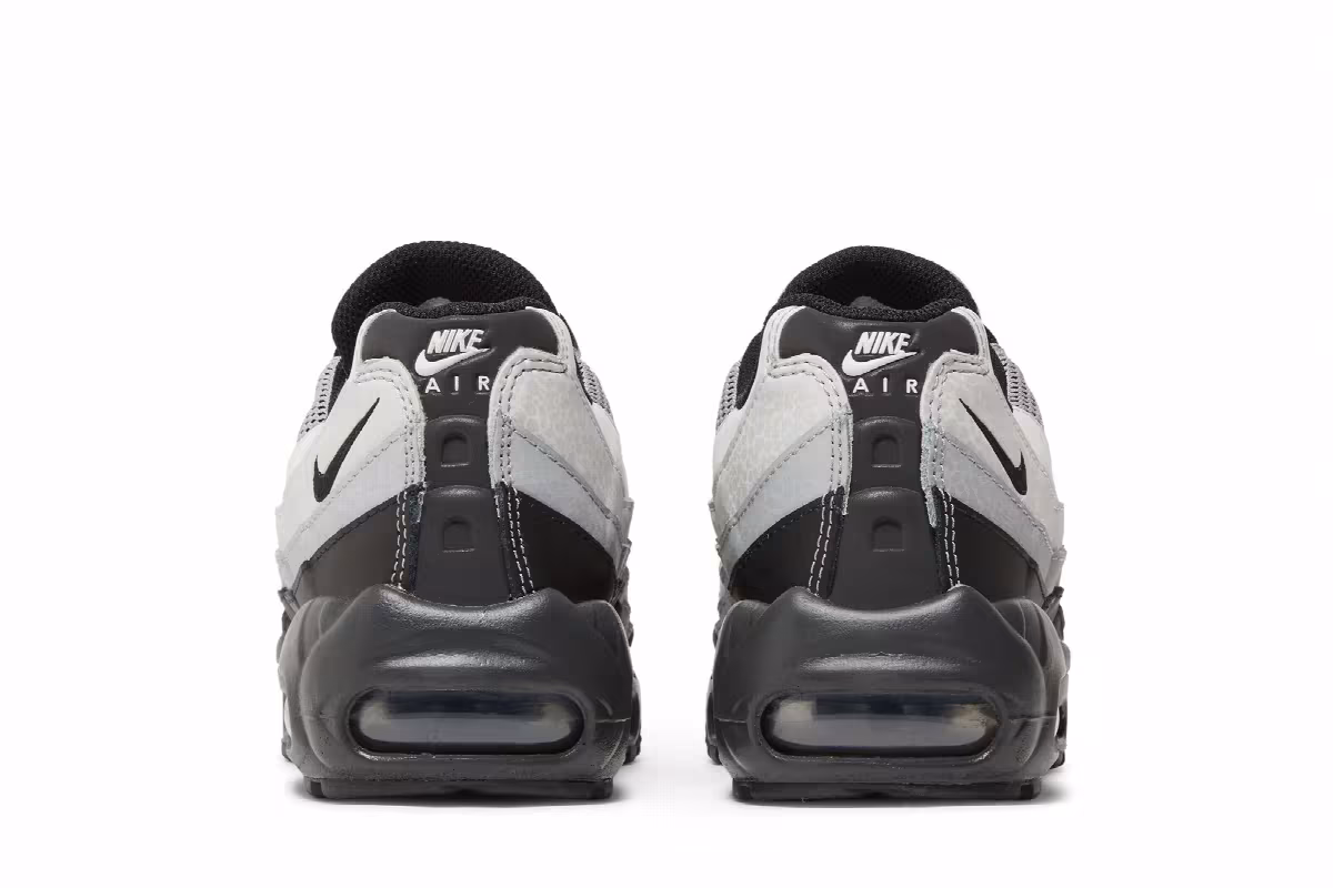 Nike Women's Air Max 95 Reflective Safari, view 7