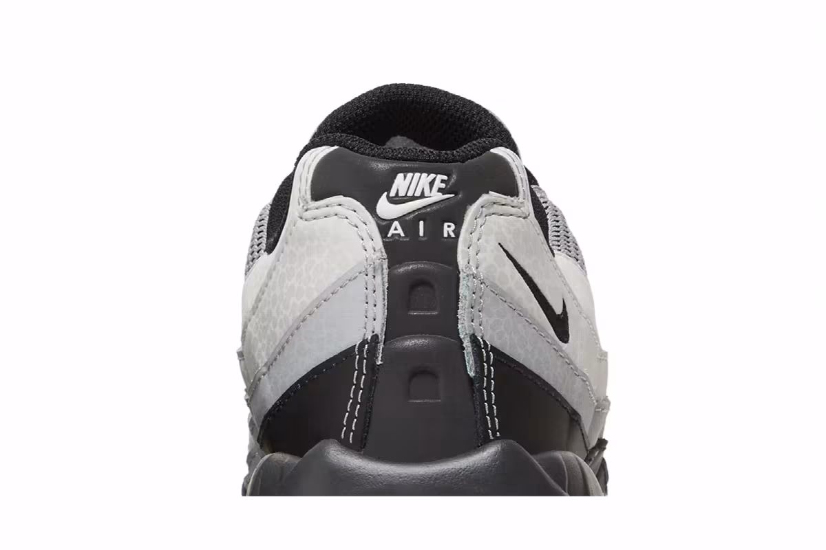 Nike Women's Air Max 95 Reflective Safari, view 8