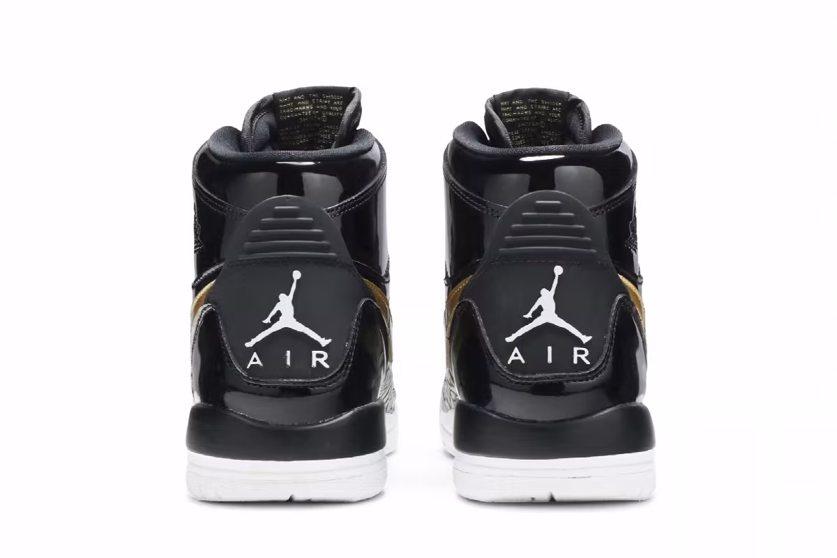 Air Jordan Legacy 312 GS Black Metallic Gold, view 7