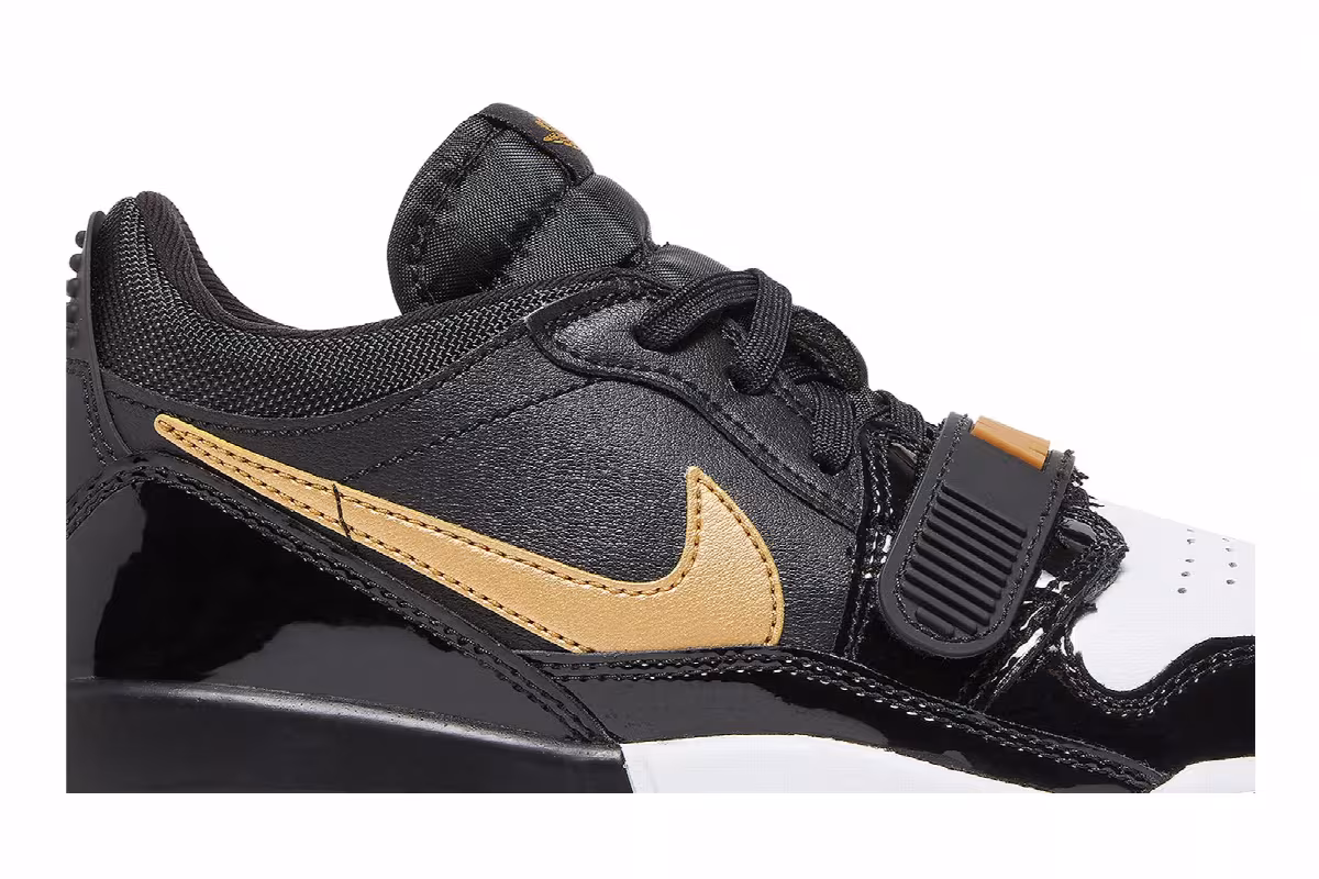 Air Jordan Legacy 312 Low GS Black Metallic Gold, view 3