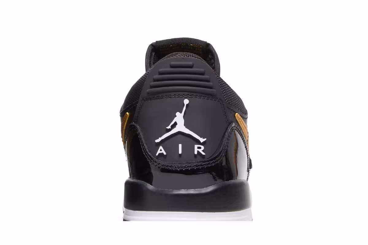 Air Jordan Legacy 312 Low GS Black Metallic Gold, view 8