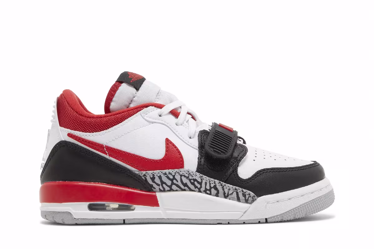 Air Jordan Legacy 312 Low GS Fire Red, view 2