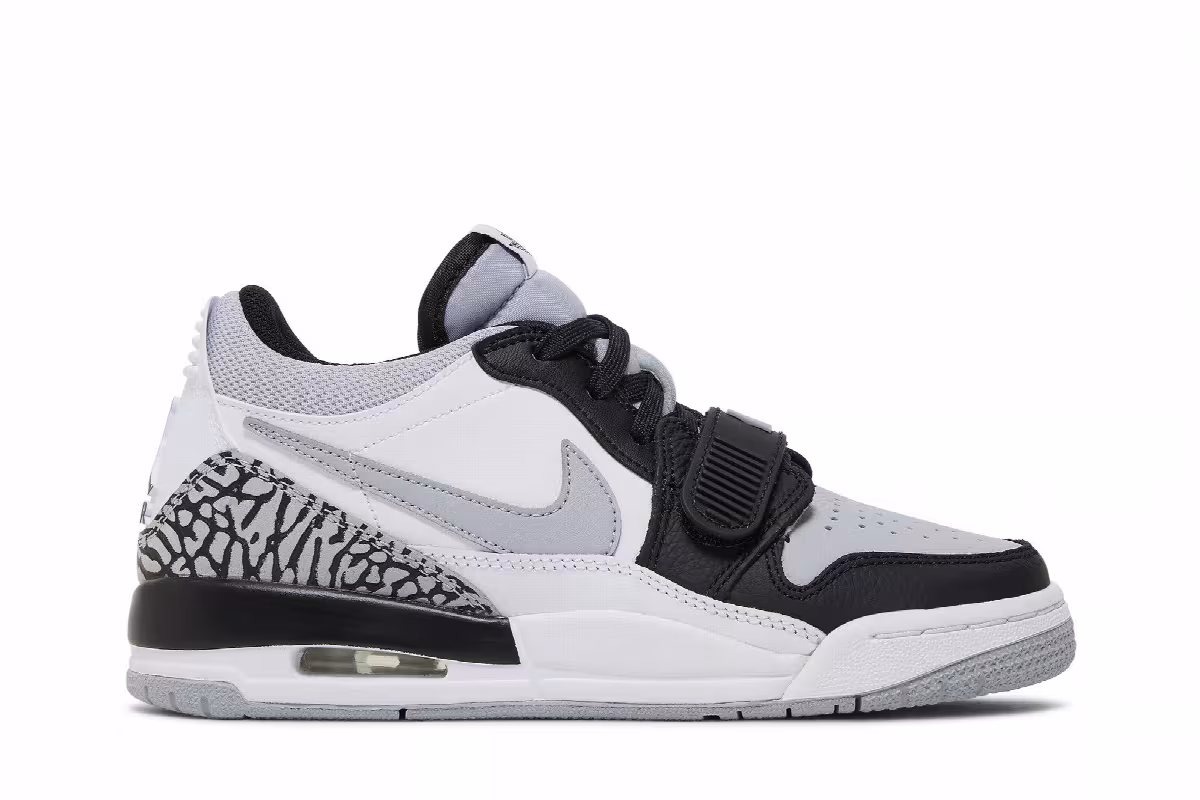 Air Jordan Legacy 312 Low GS Light Smoke Grey, view 2