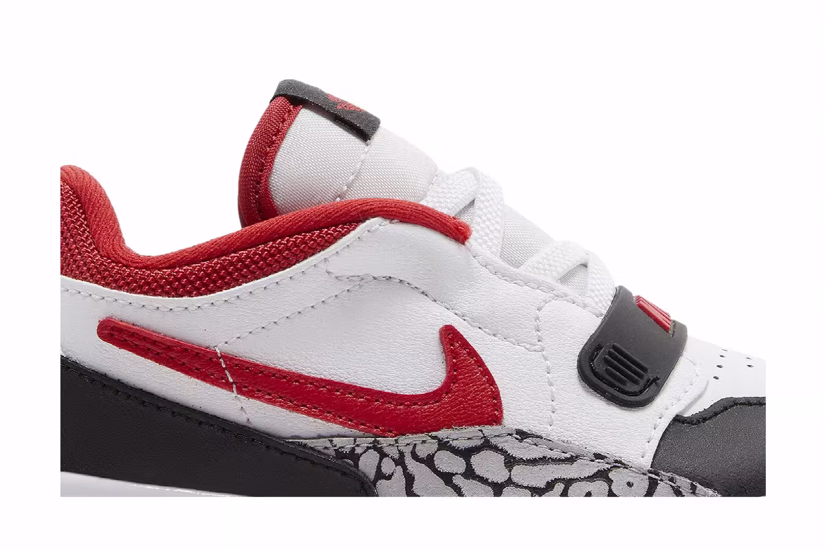 Air Jordan Legacy 312 Low TD Fire Red, view 3