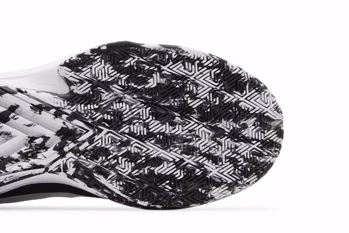 Nike Zoom Freak 5 Oreo, view 6