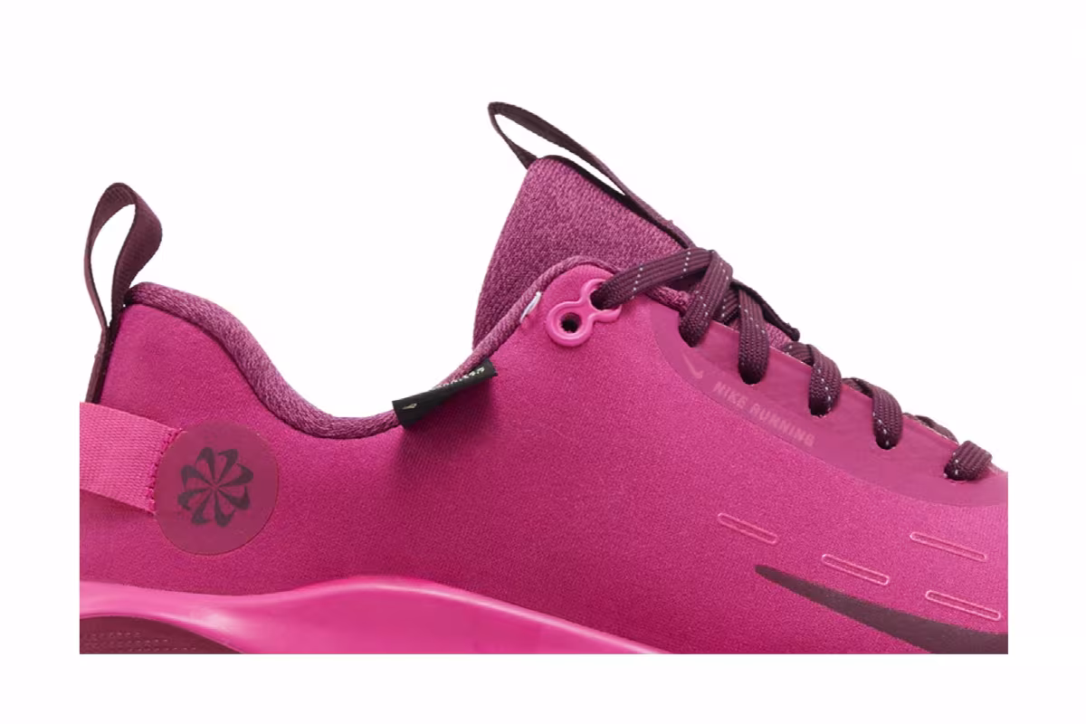 Nike Women's ReactX Infinity Run 4 GORE-TEX Fierce Pink, view 3