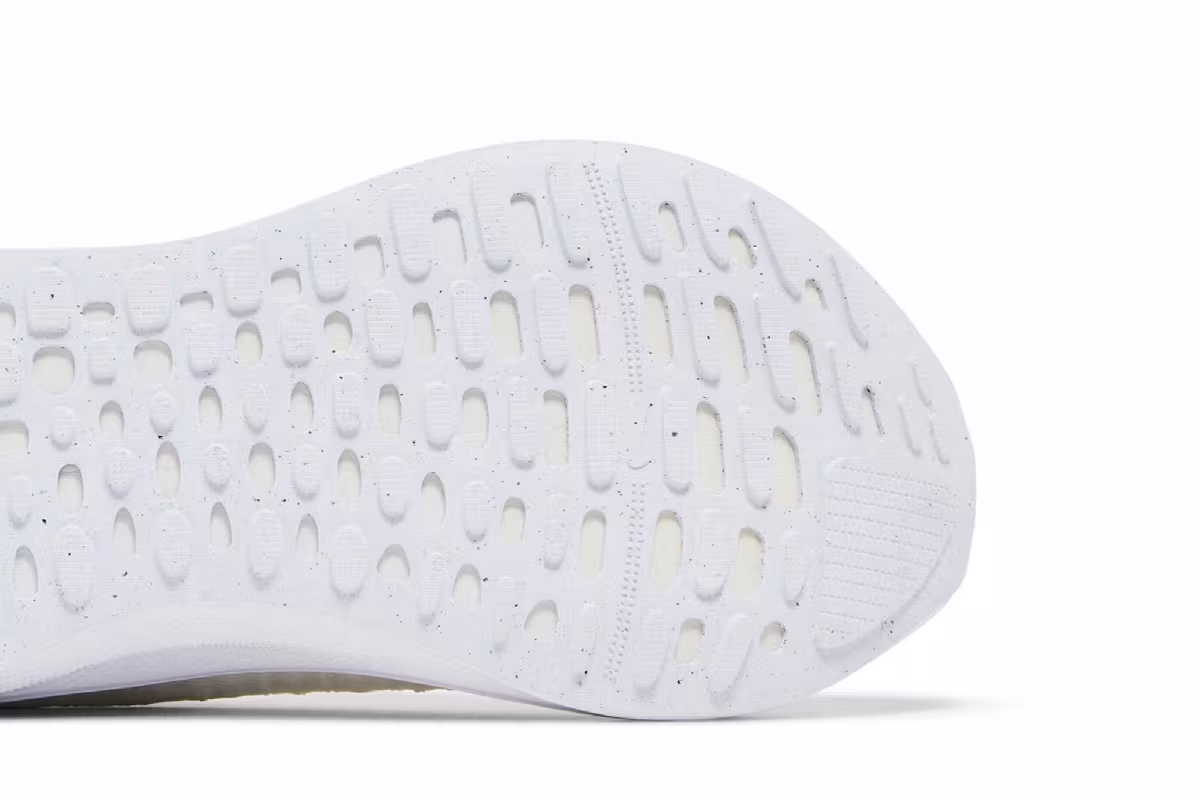 Nike Women's ReactX Infinity Run 4 Triple White, view 6