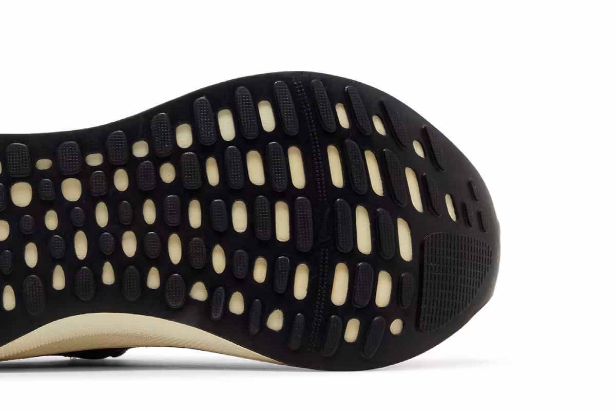 Nike Women's ReactX Infinity Run 4 Dark Smoke Grey Metallic Gold, view 6