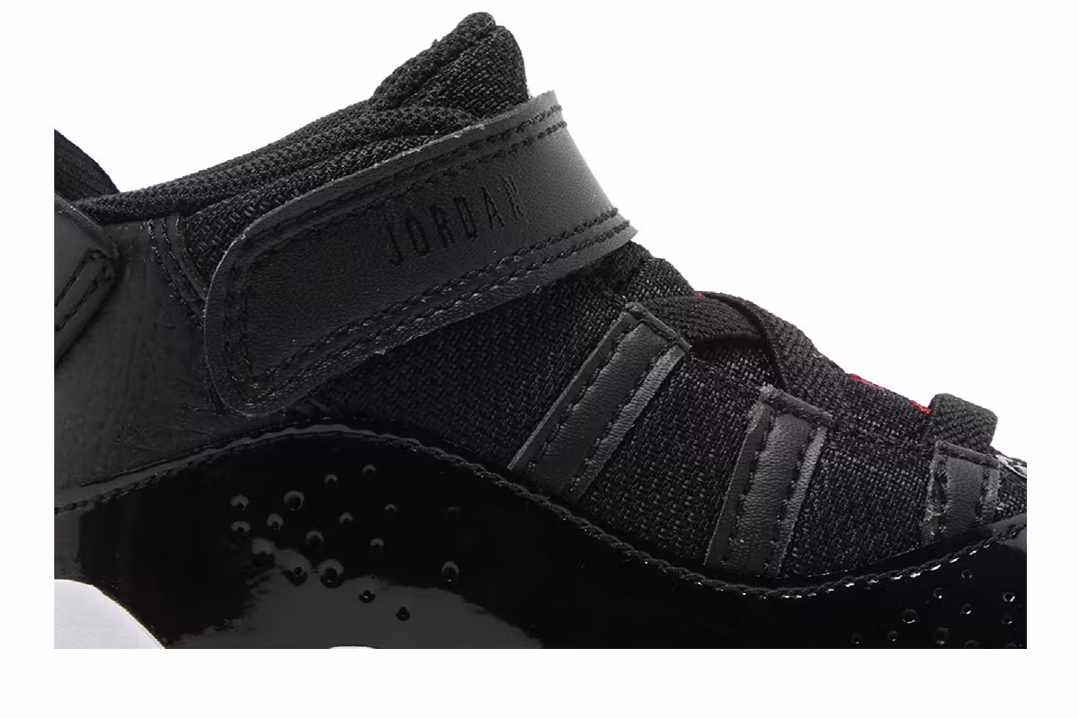 Air Jordan 6 Rings TD Black Gym Red, view 3