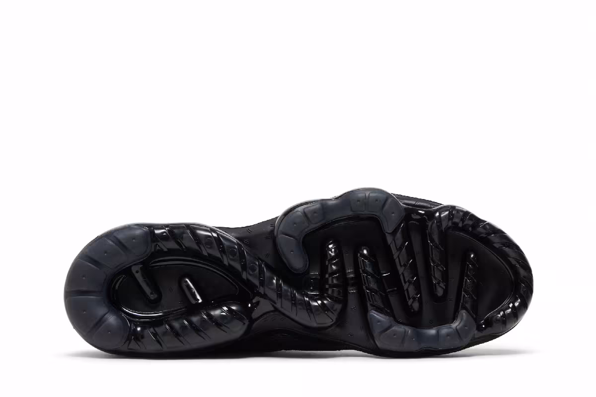 Nike Air VaporMax 2023 Flyknit Triple Black, view 5