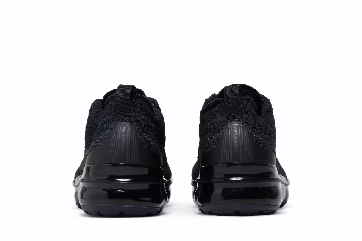 Nike Women's Air VaporMax 2023 Flyknit Black, view 7