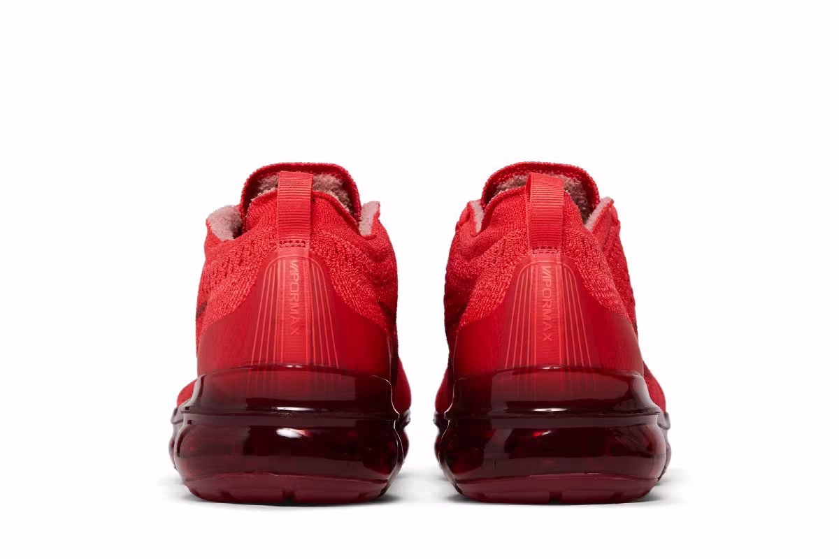 Nike Air VaporMax 2023 Flyknit Triple Red, view 7