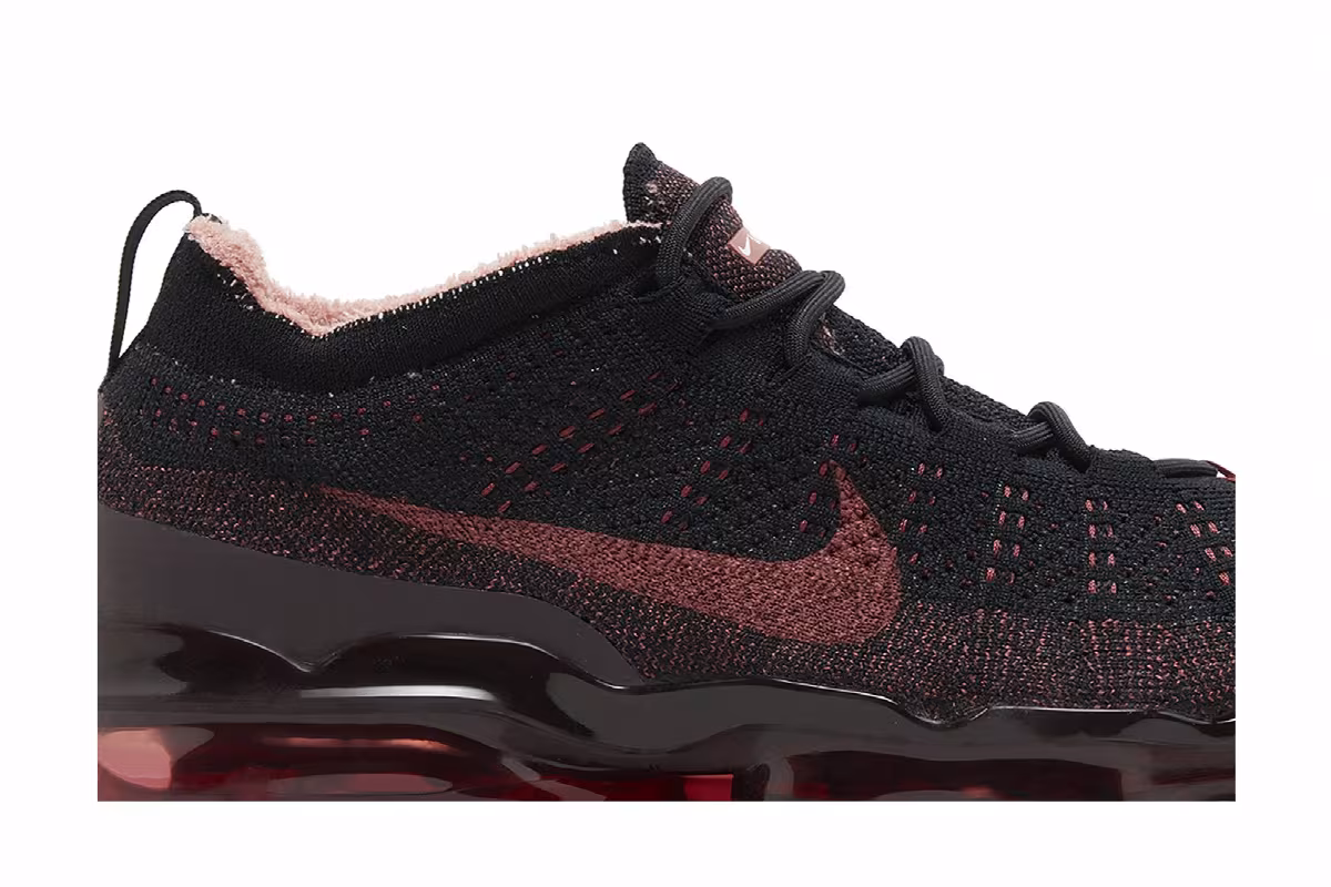 Nike Air VaporMax 2023 Flyknit Black Cedar, view 3