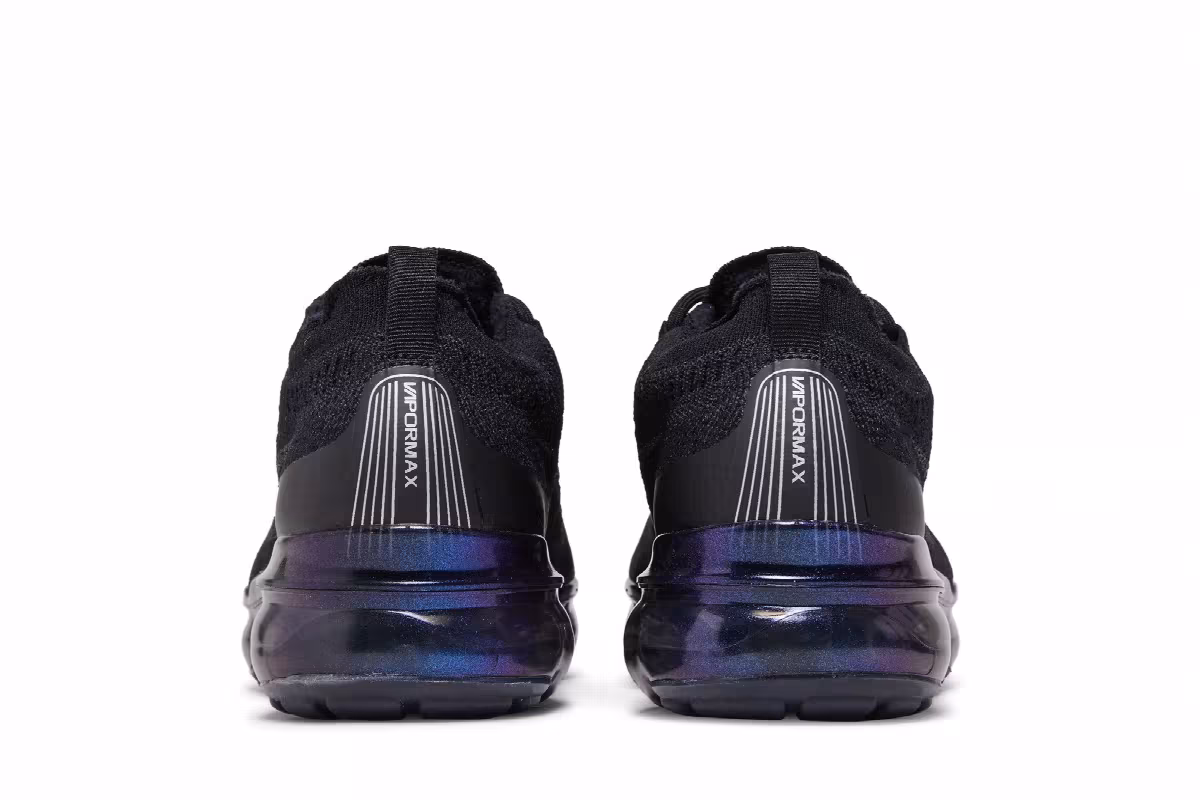 Nike Women's Air VaporMax 2023 Flyknit Black Iridescent, view 7