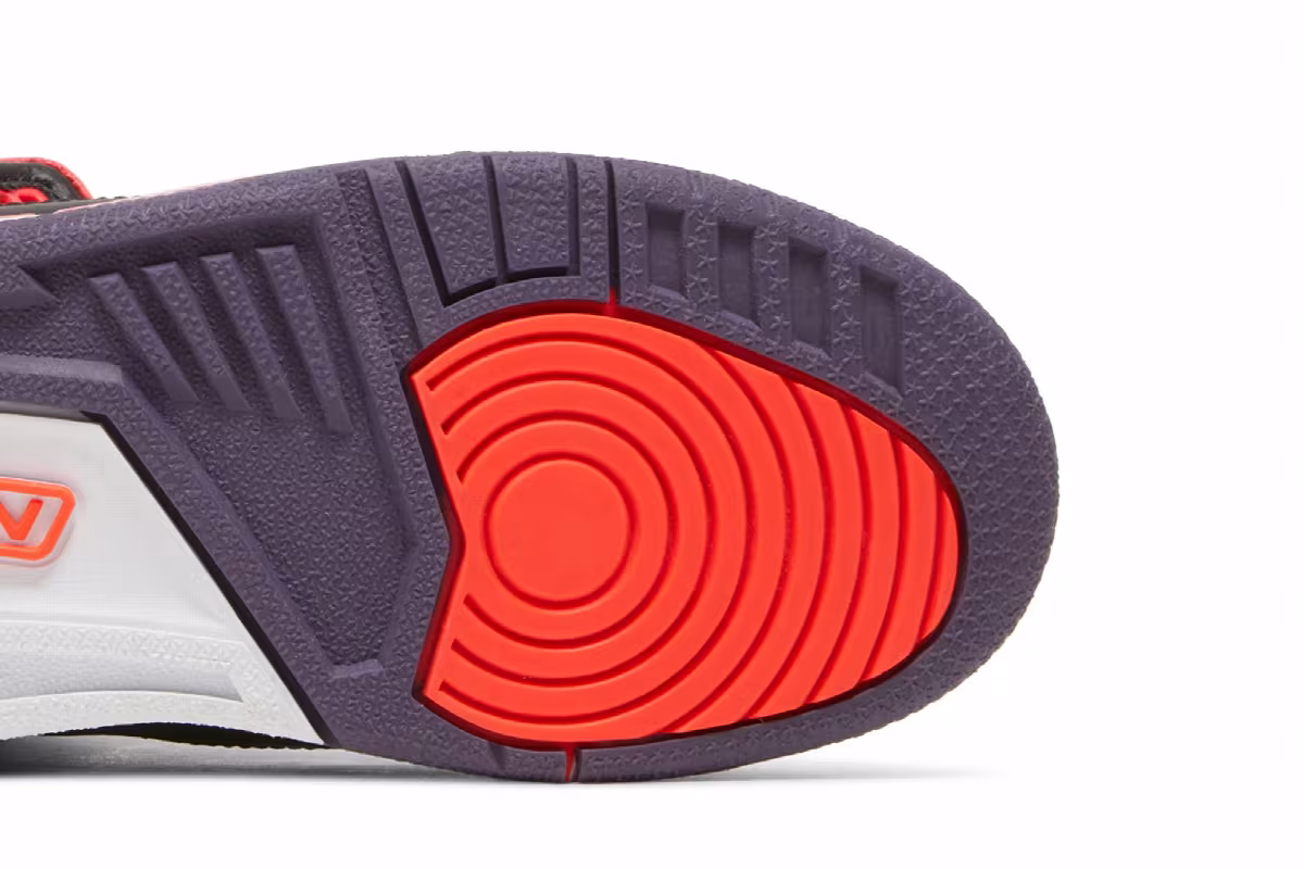 Air Jordan 3 GS Crimson, view 6