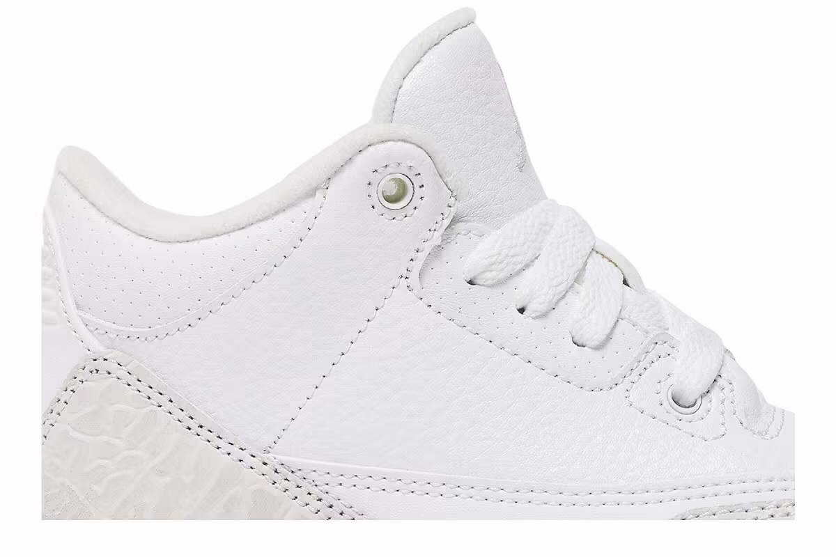 Air Jordan 3 PS Triple White, view 3