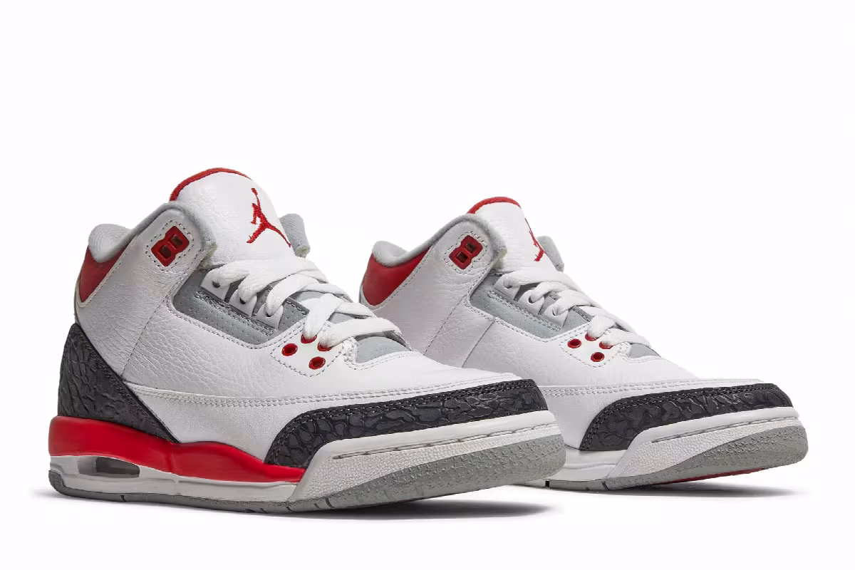 Air Jordan 3 GS Fire Red 2013, view 9