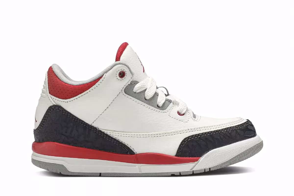 Air Jordan 3 PS White Fire Red 2013, view 2