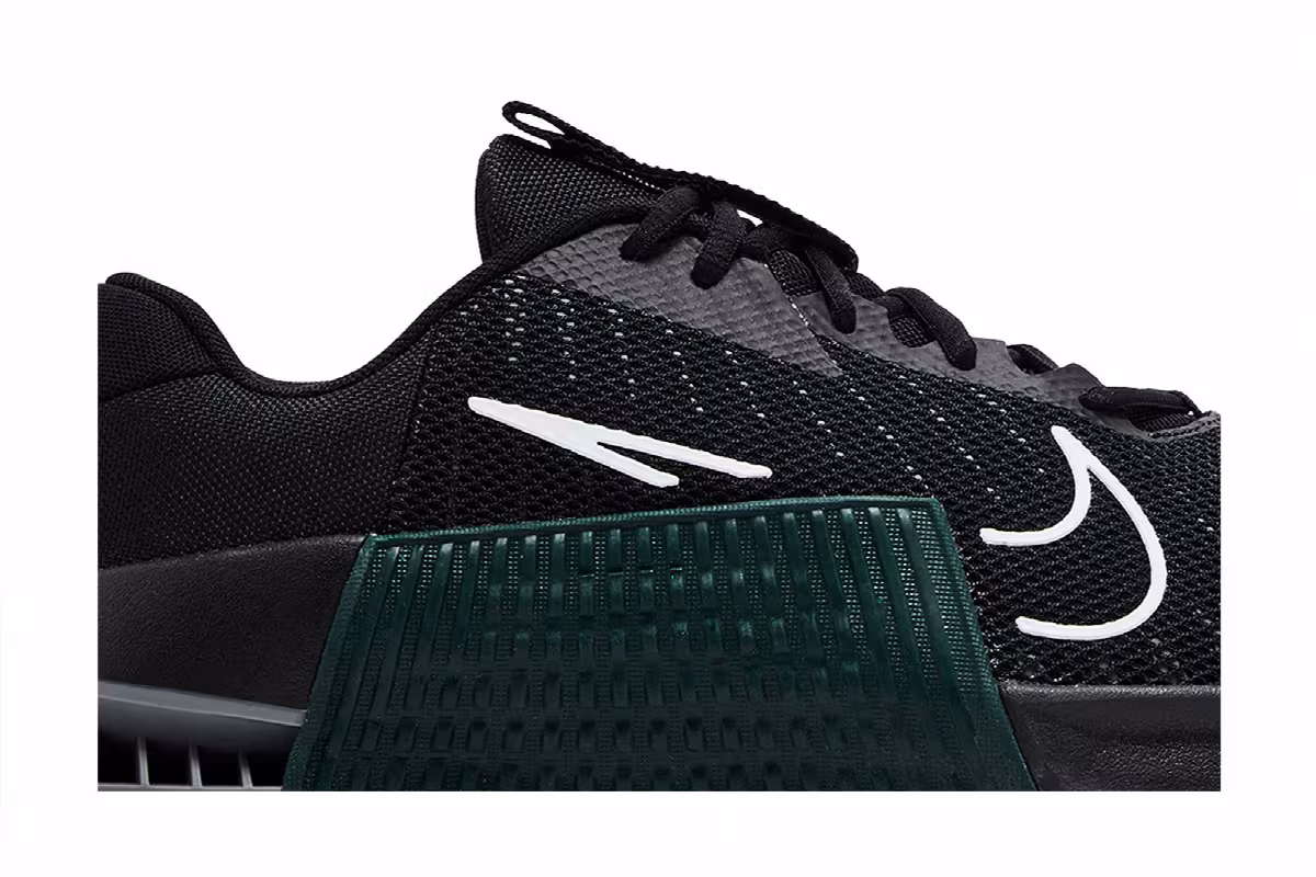 Nike Metcon 9 TB Black Pro Green, view 3
