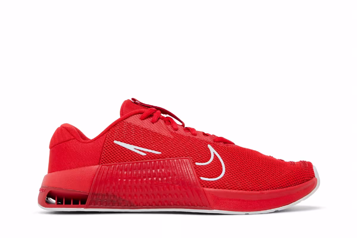Nike Metcon 9 University Red, view 2