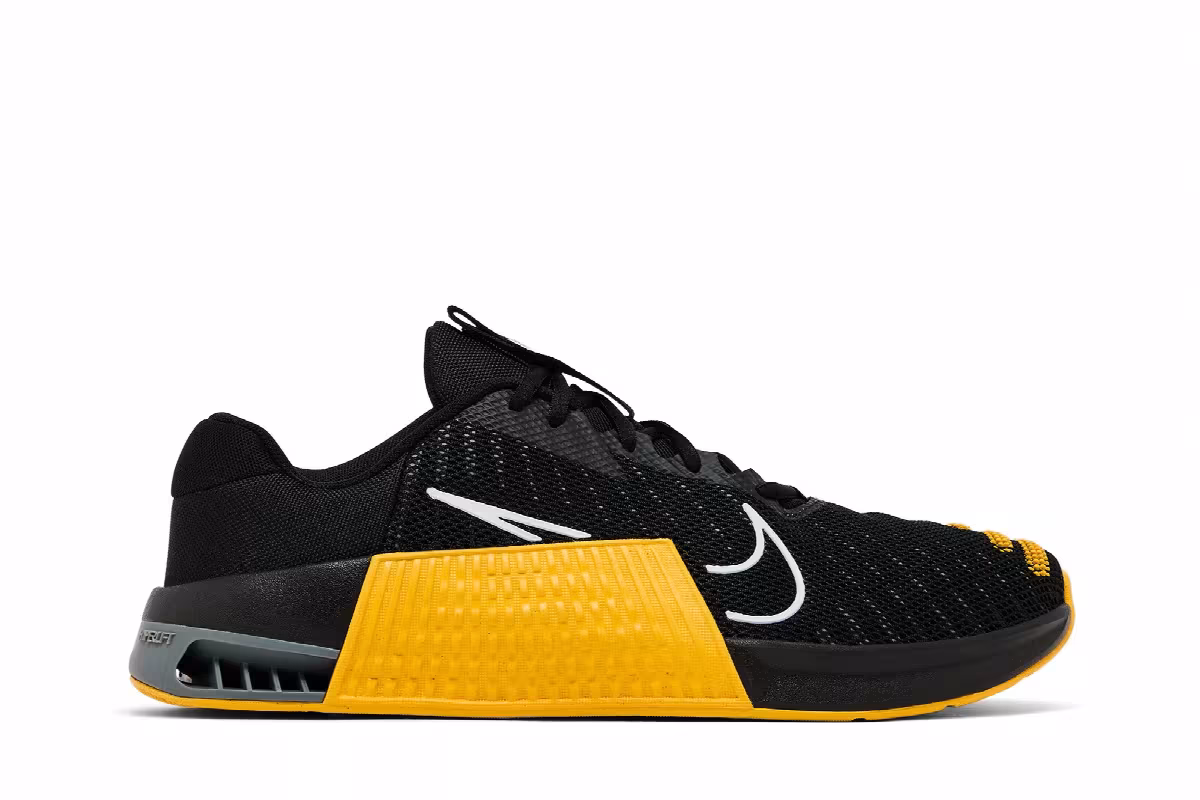 Nike Metcon 9 TB Black University Gold, view 2