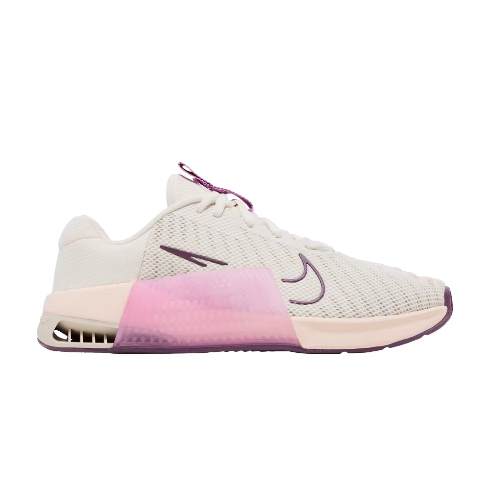 Nike Women's Metcon 9 Sail Rush Fuchsia