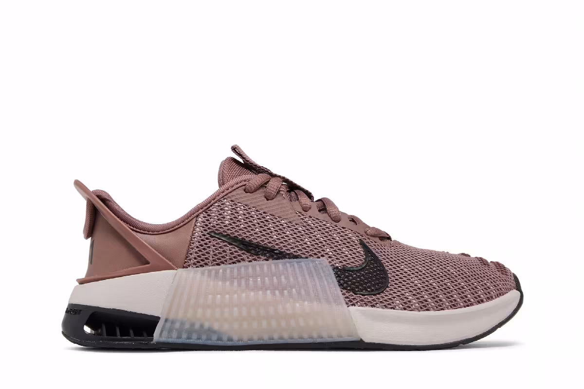 Nike Women's Metcon 9 Easy-On Smokey Mauve, view 2