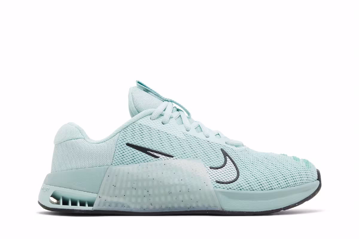 Nike Women's Metcon 9 Jade Ice, view 2