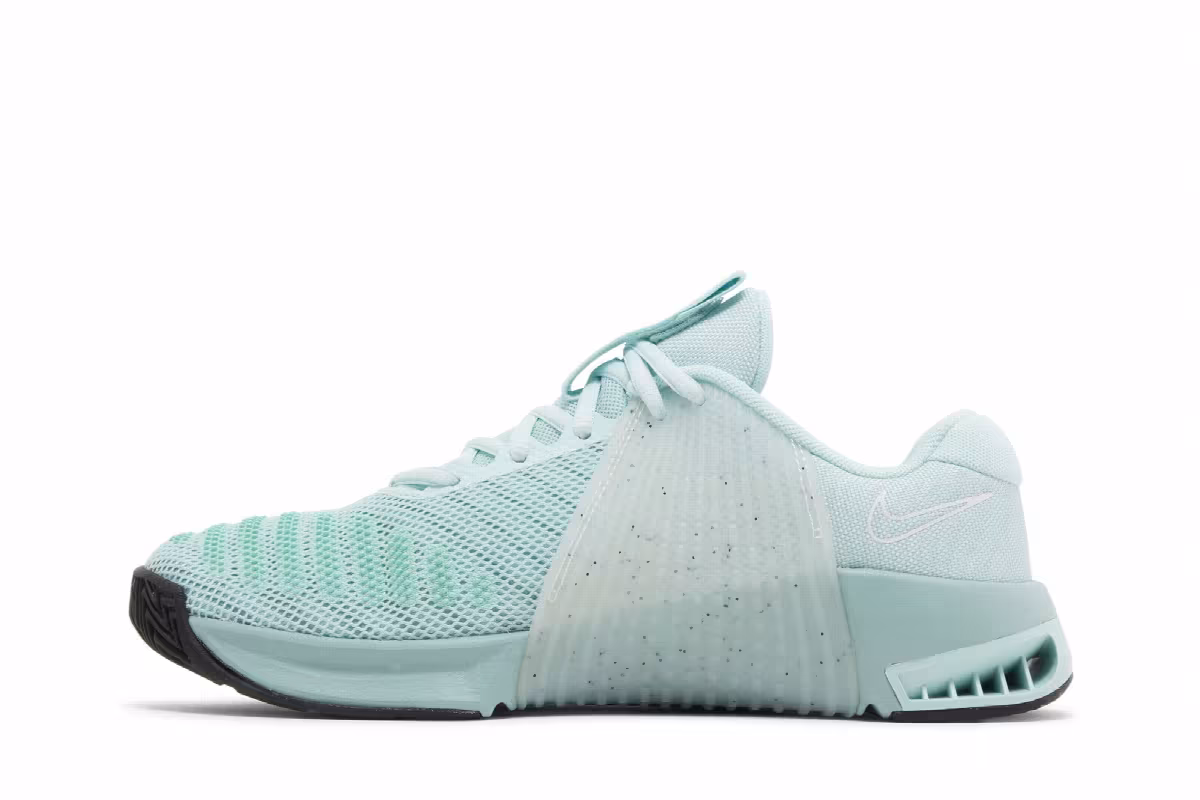 Nike Women's Metcon 9 Jade Ice, view 4