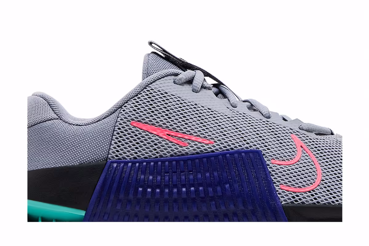 Nike Metcon 9 Cement Grey Concord, view 3