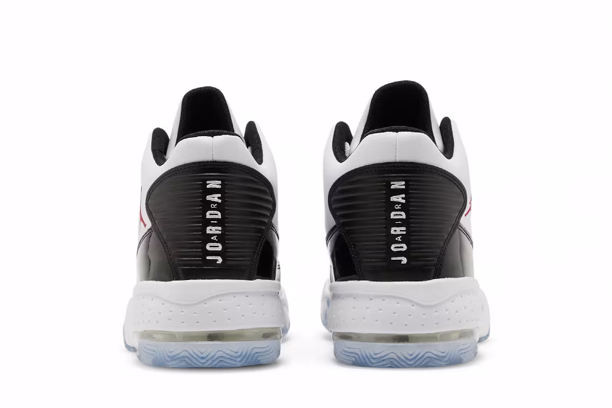 Air Jordan Max Aura 2 White Gym Red, view 7