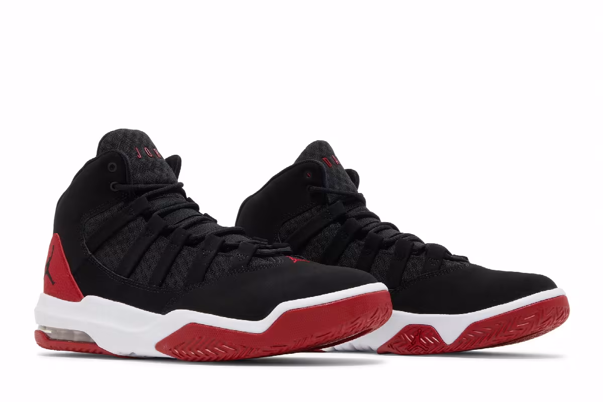 Air Jordan Max Aura Black Gym Red, view 9