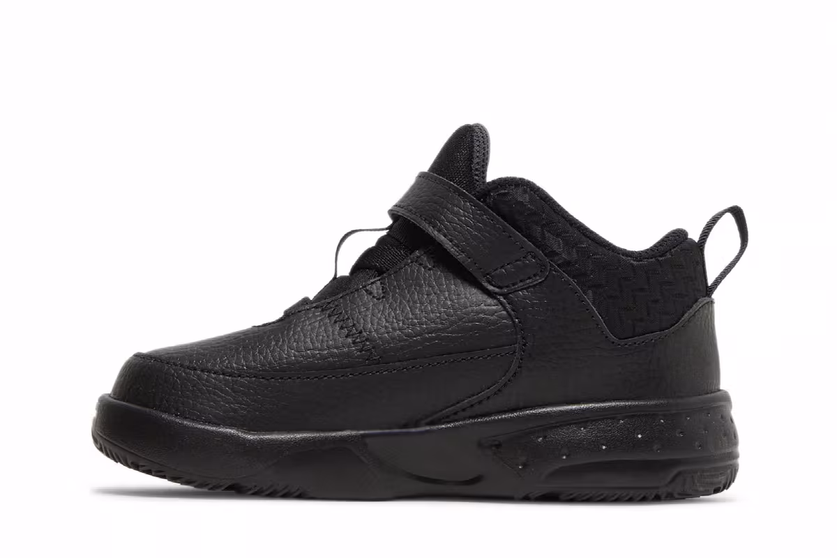 Air Jordan Max Aura 3 TD Black Anthracite, view 4
