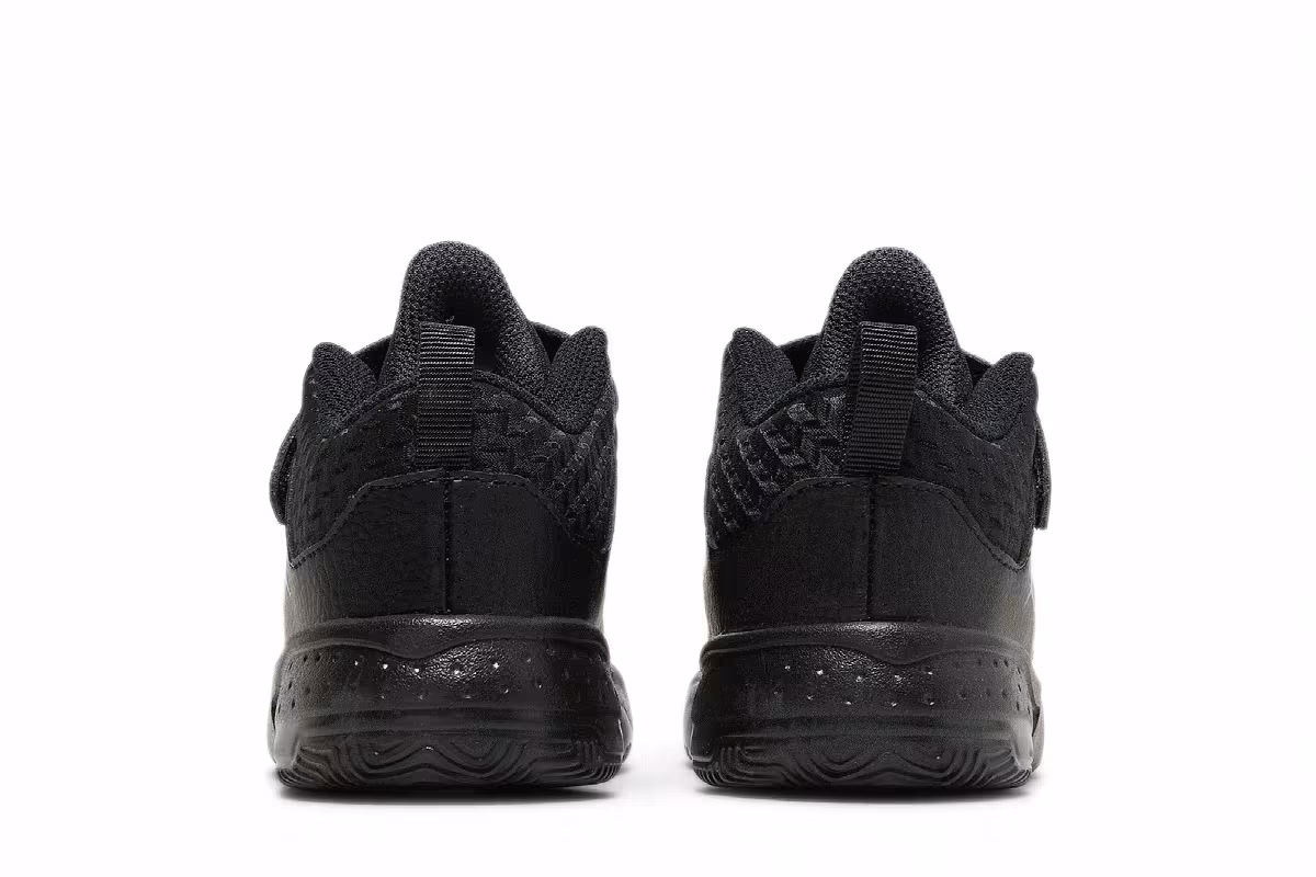 Air Jordan Max Aura 3 TD Black Anthracite, view 7