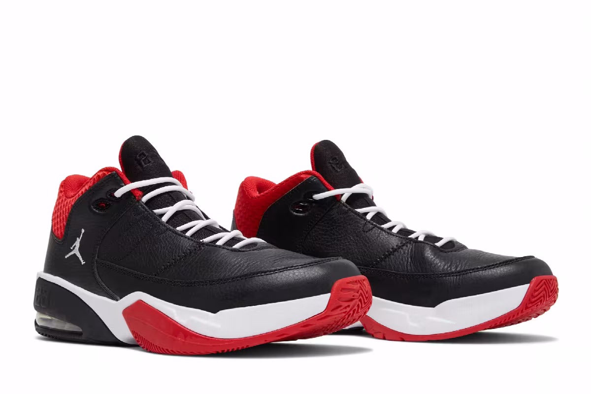 Air Jordan Max Aura 3 Bred, view 9