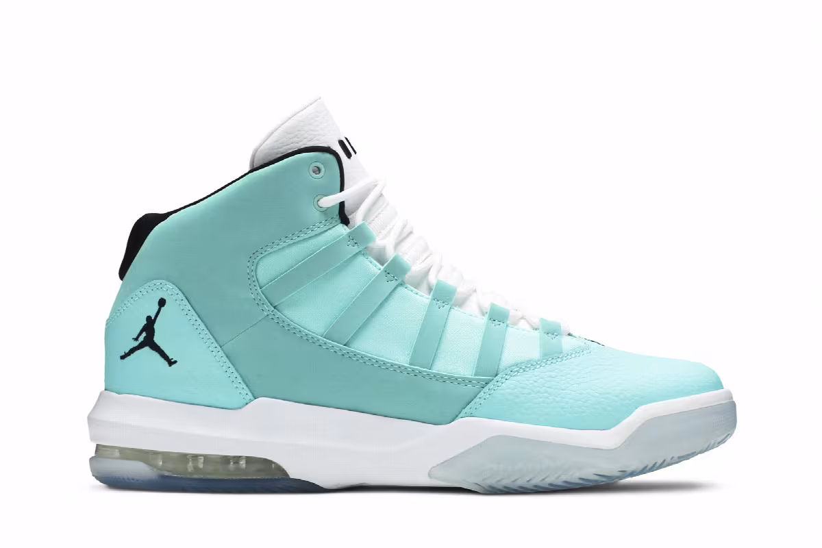 Air Jordan Max Aura GS Light Aqua, view 2