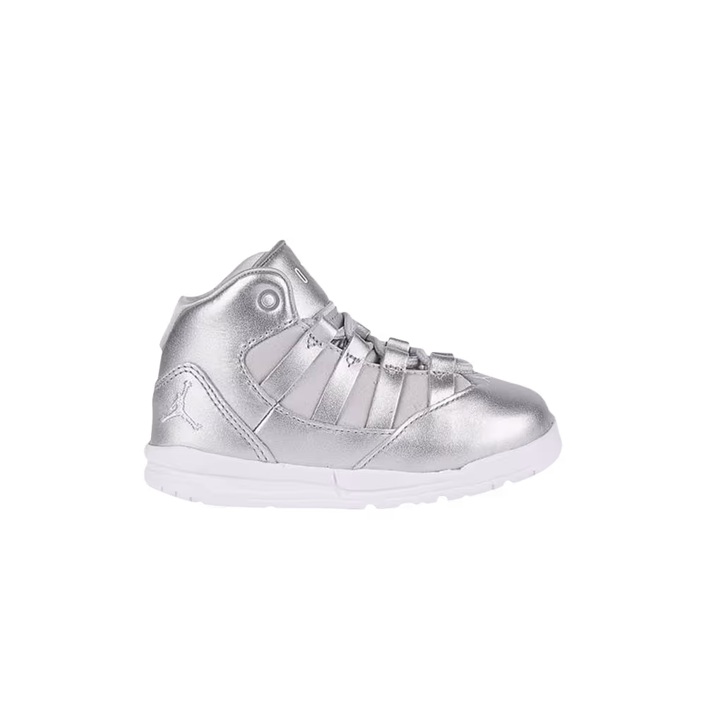 Air Jordan Max Aura SE TD Silver