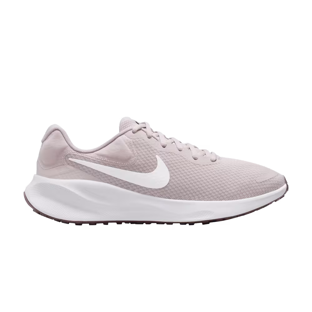 Nike Women's Revolution 7 Platinum Violet