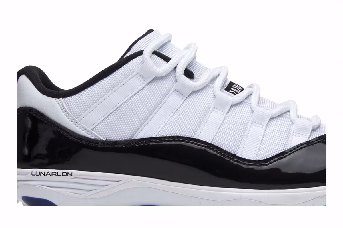 Air Jordan 11 Low TD Cleat Concord, view 3