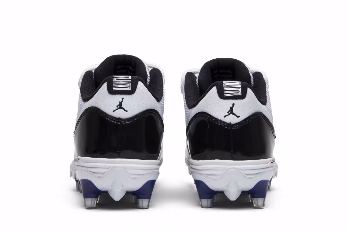 Air Jordan 11 Low TD Cleat Concord, view 7