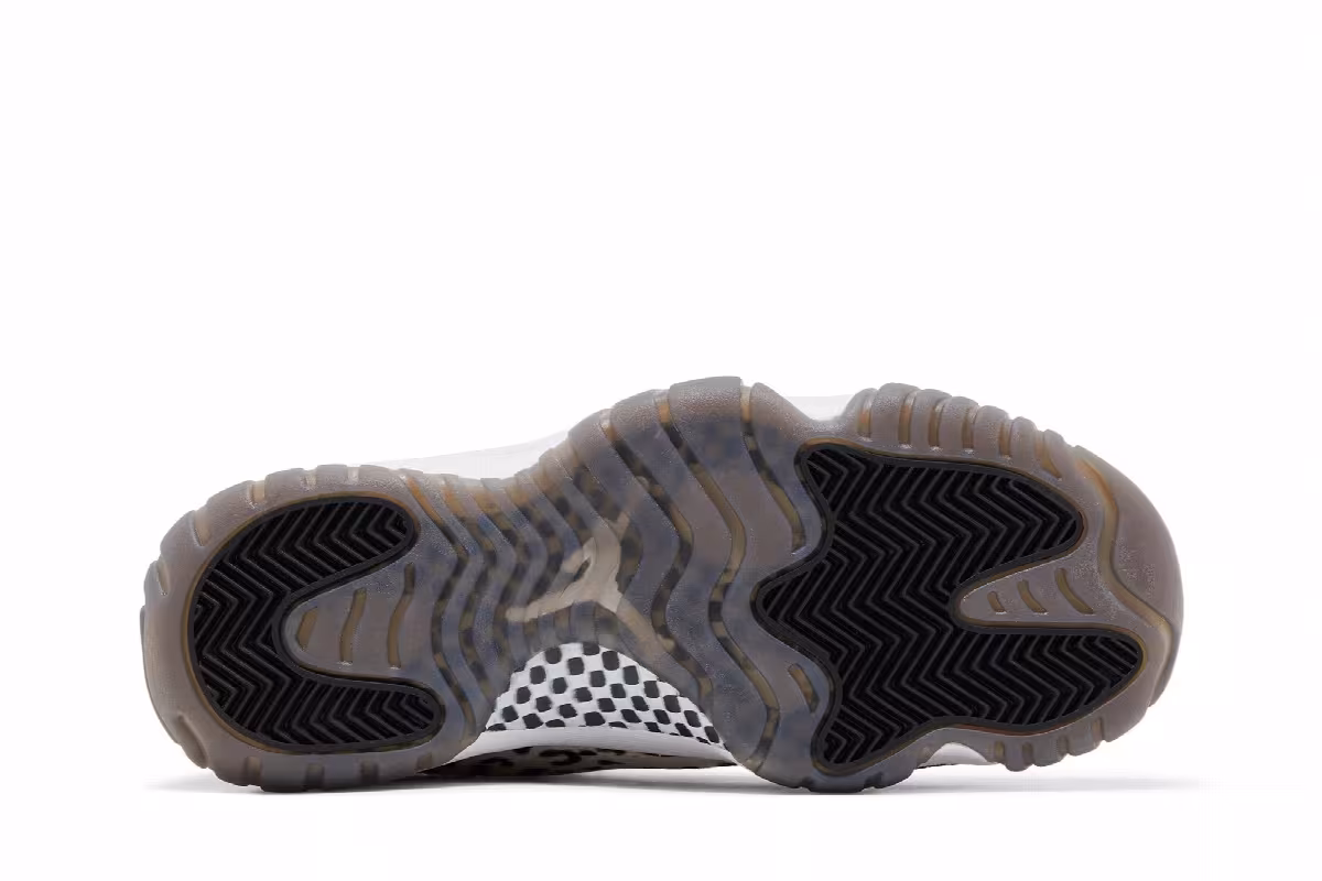 Women's Air Jordan 11 Animal Instinct, view 5