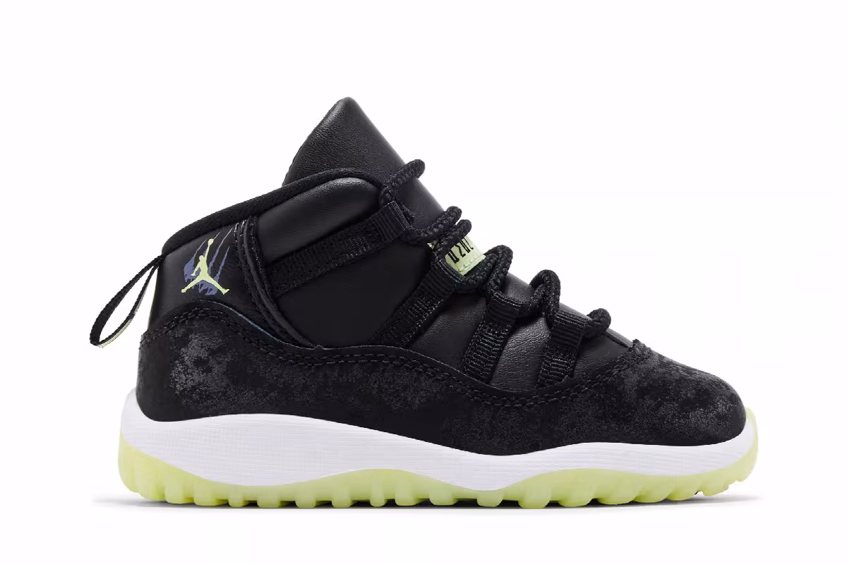 Air Jordan 11 TD Black Dark Raisin, view 2