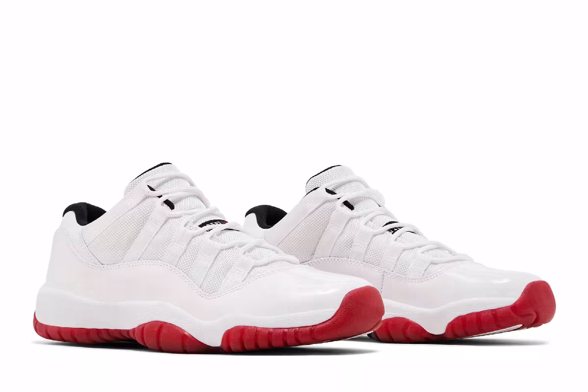 Air Jordan 11 Low GS White Varsity Red, view 9