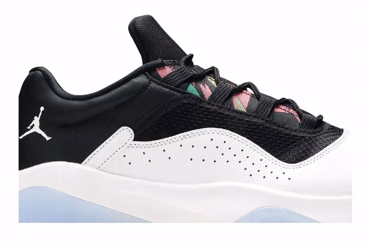 Air Jordan 11 CMFT Low White Black, view 3