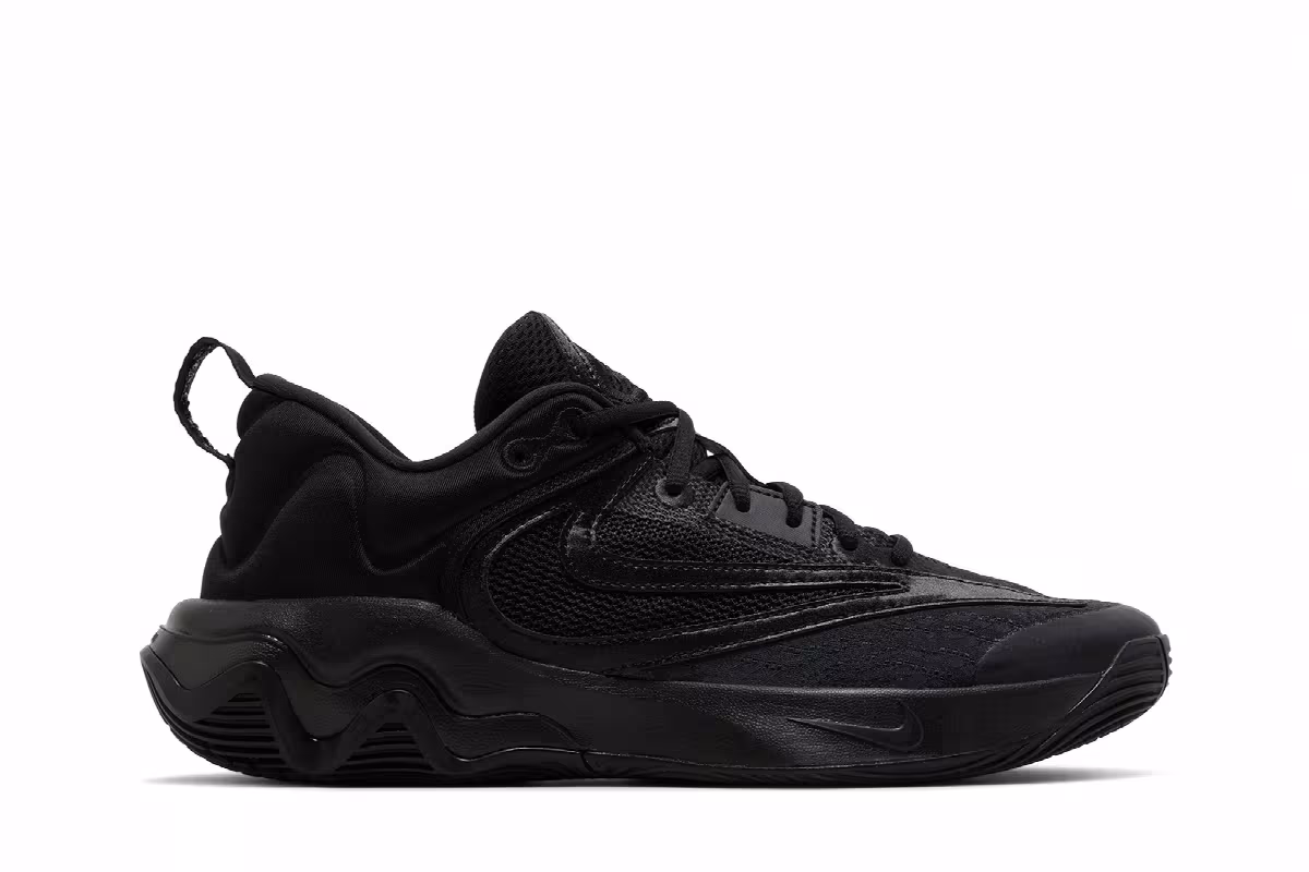 Nike Giannis Immortality 3 EP Triple Black, view 2