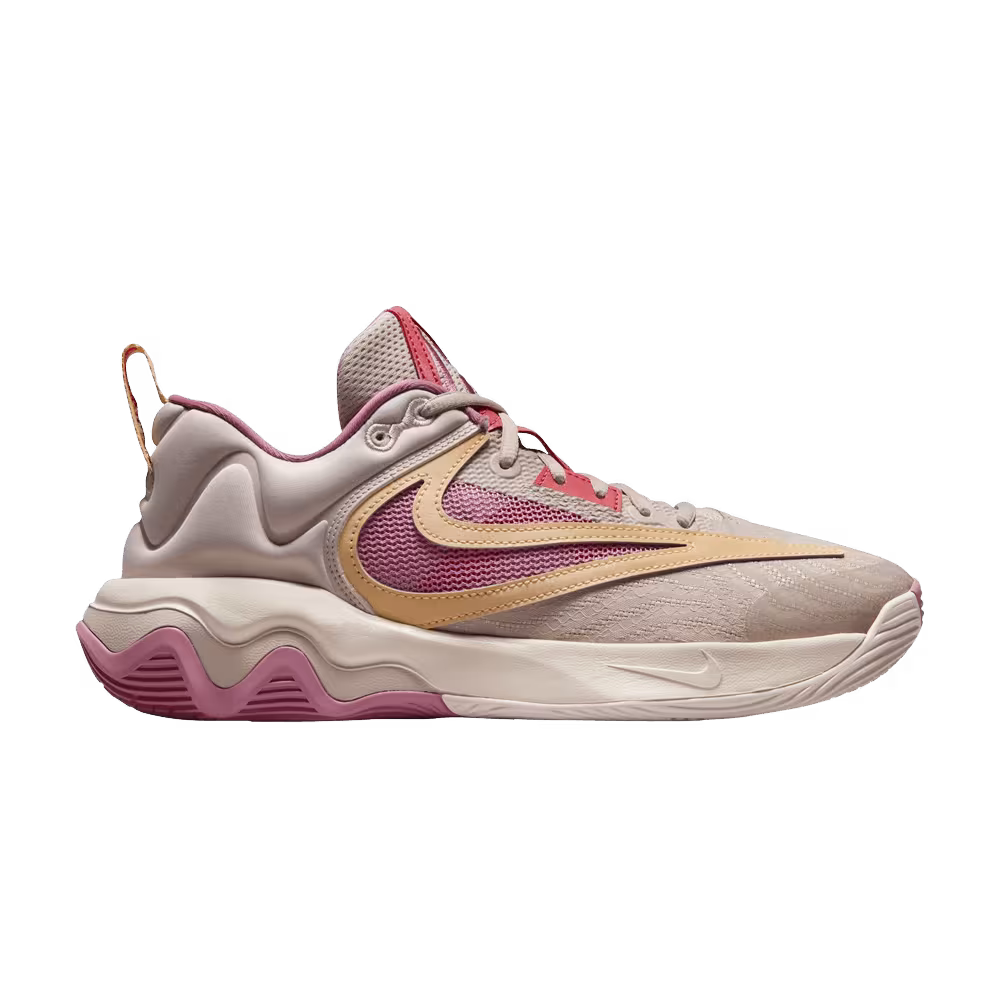 Nike Giannis Immortality 3 EP Fossil Stone Desert Berry