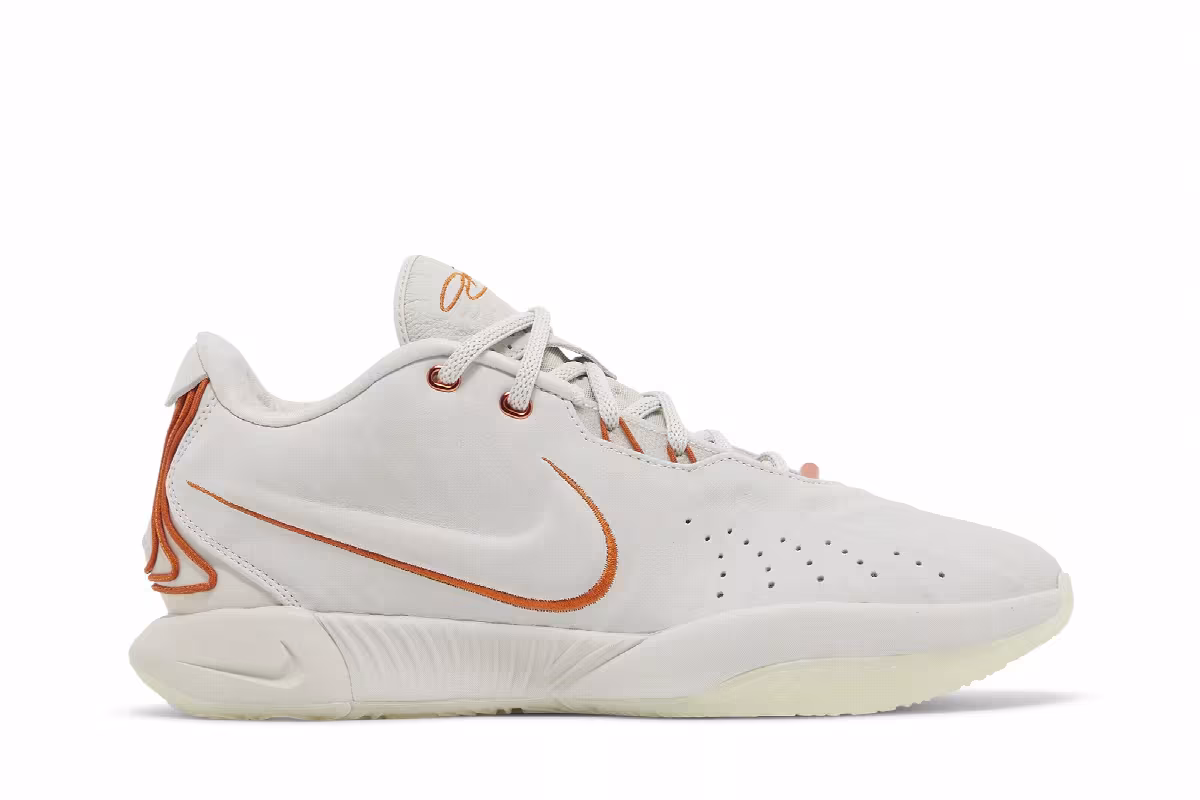 Nike LeBron 21 Akoya, view 2