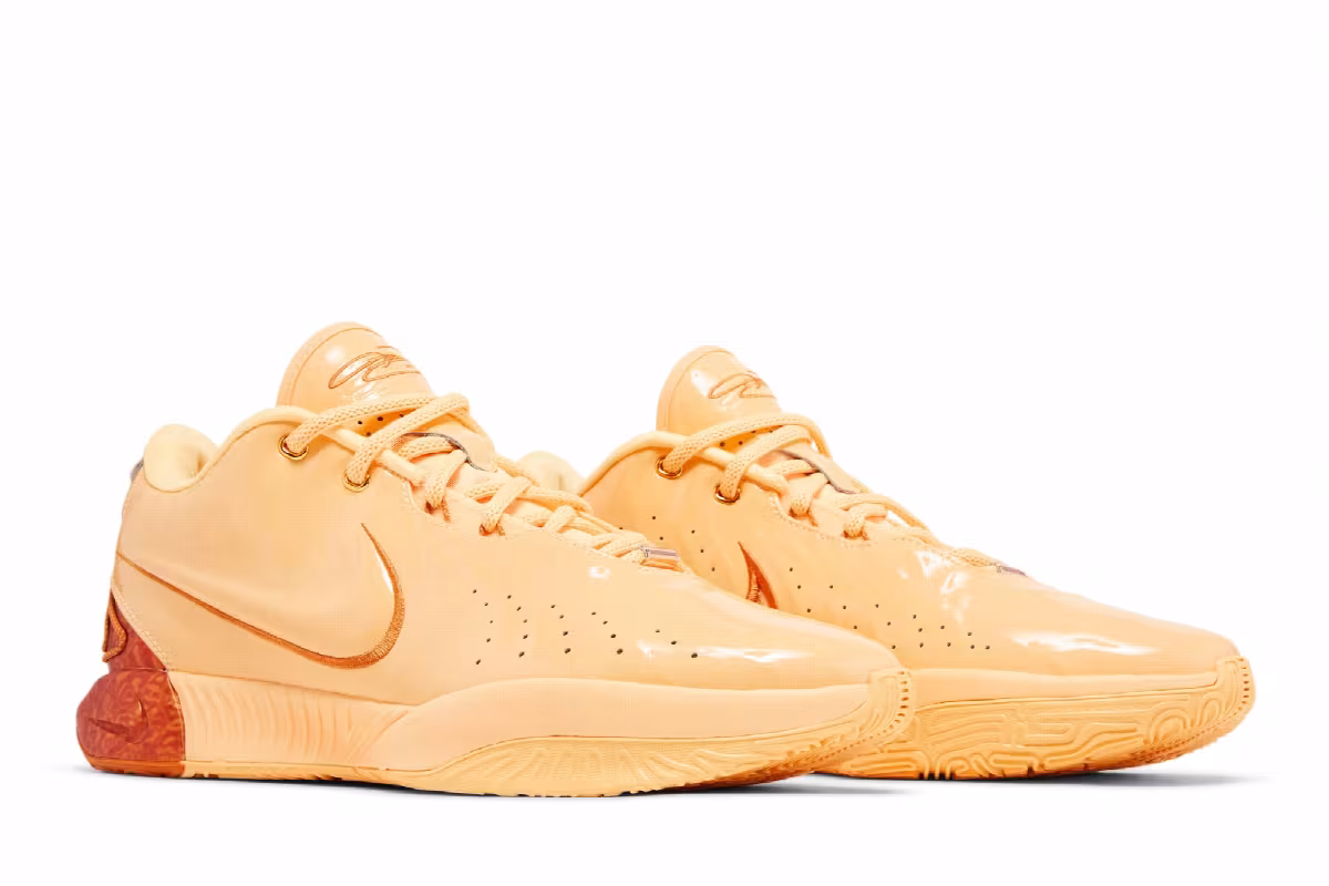 Nike Men's LeBron 21 Dragon Pearl, view 9