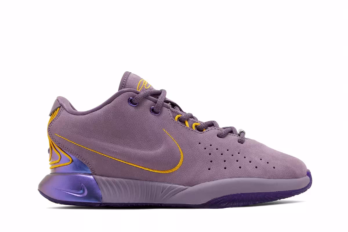 Nike LeBron 21 GS Freshwater, view 2